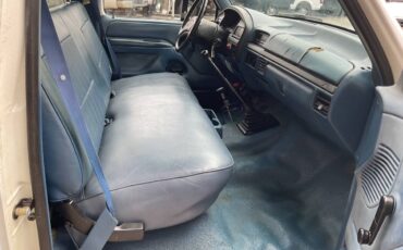 Ford-F-350-dump-truck-5-speed-diesel-1995-white-20