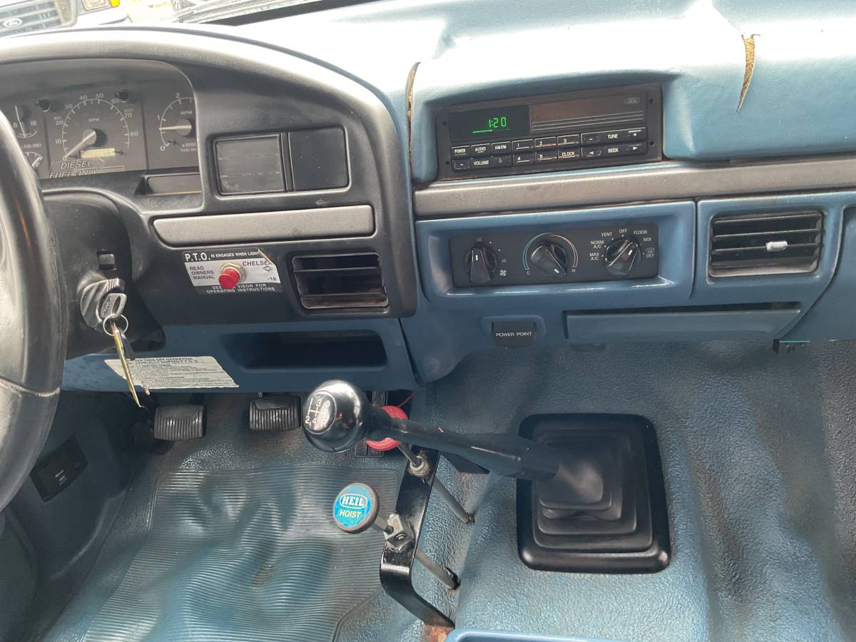 Ford-F-350-dump-truck-5-speed-diesel-1995-white-21