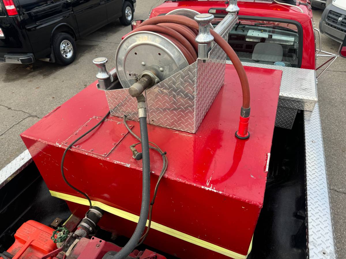 Ford-F-350-xl-4x4-1995-red-10