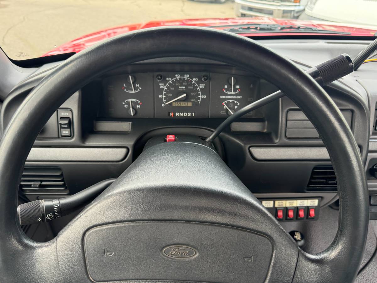 Ford-F-350-xl-4x4-1995-red-12