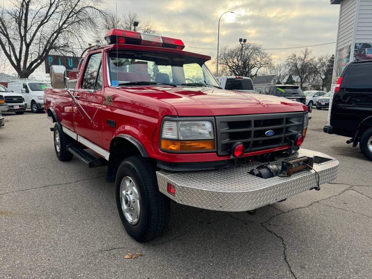 Ford-F-350-xl-4x4-1995-red-3