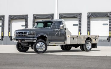 Ford-F-450-1995-Pickup-Truck-1