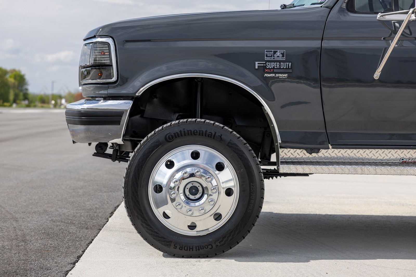 Ford-F-450-1995-Pickup-Truck-11