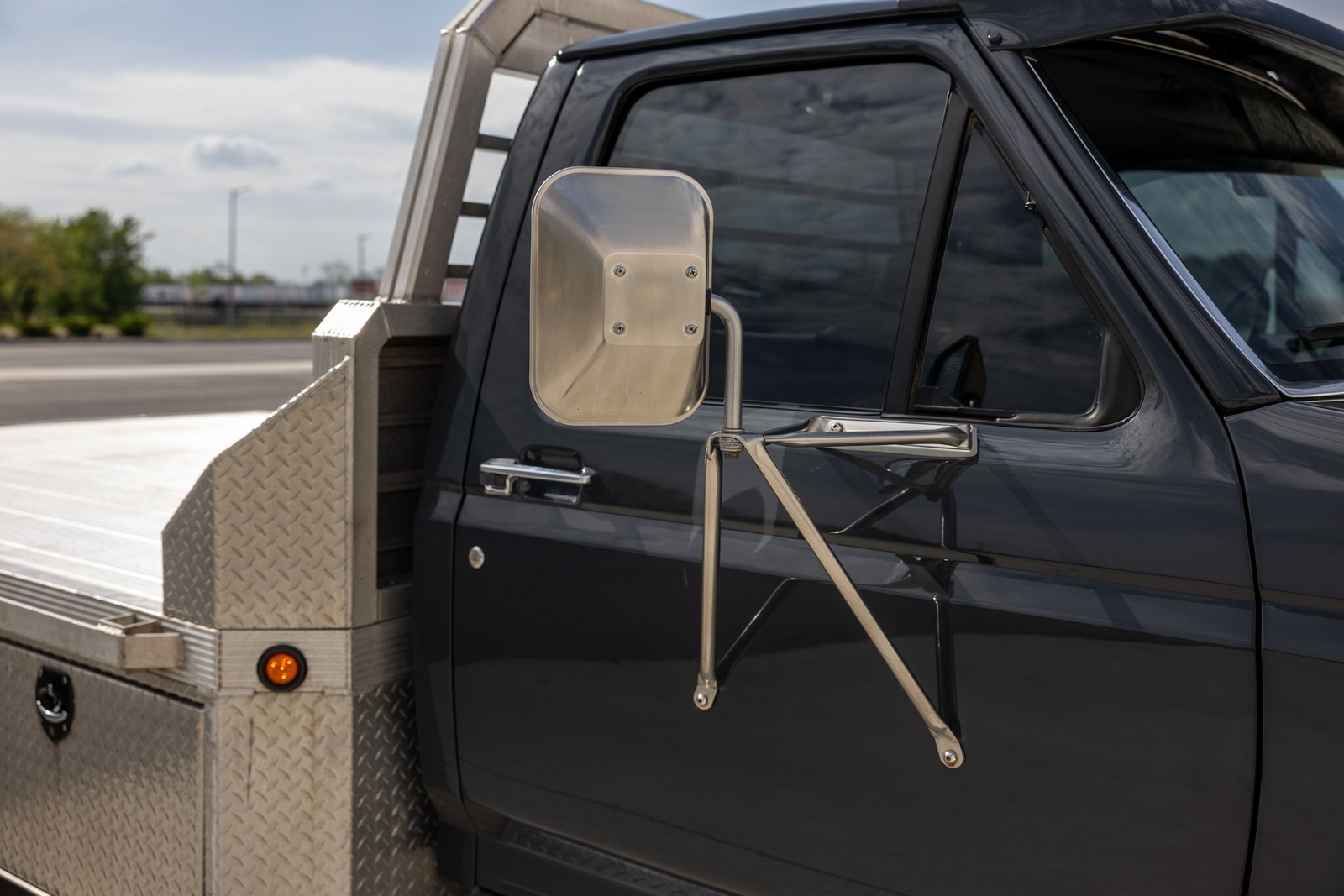 Ford-F-450-1995-Pickup-Truck-30