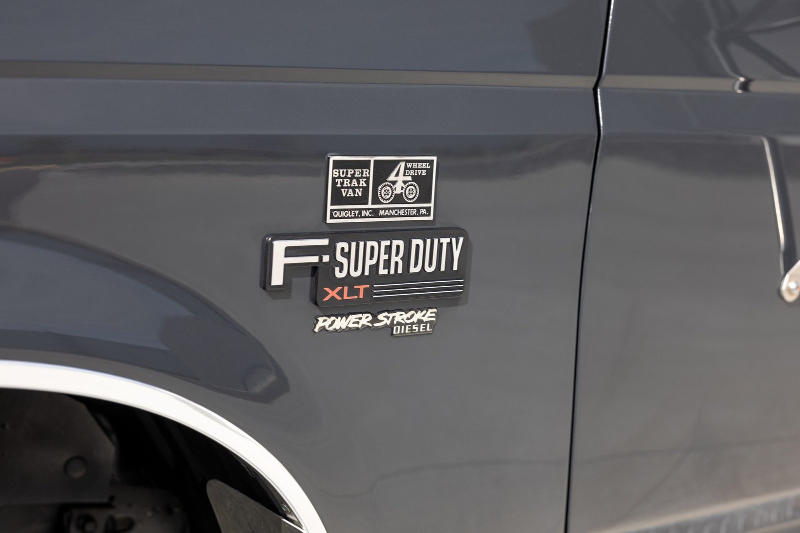 Ford-F-450-1995-Pickup-Truck-4