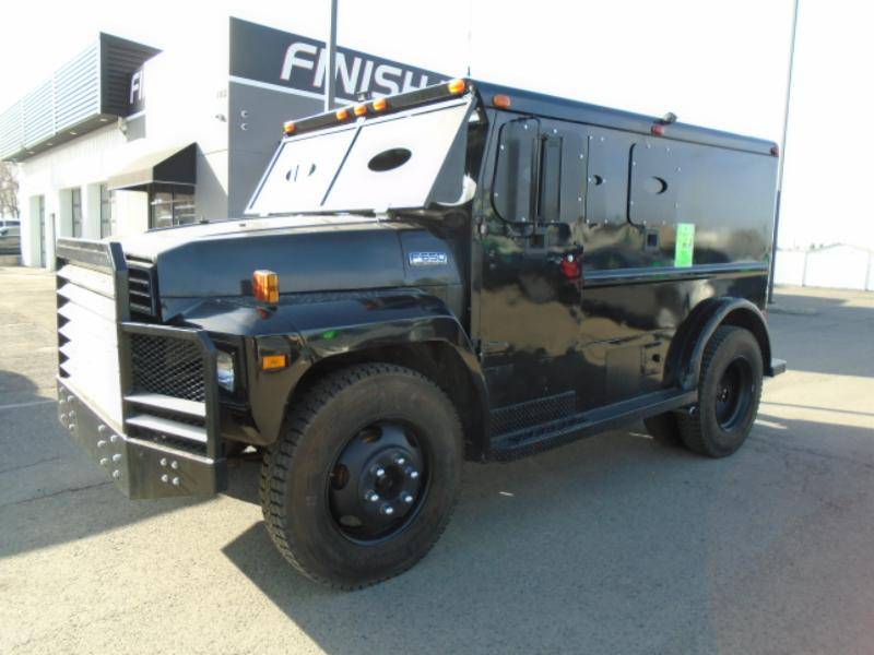 Ford-F-650-sd-1981-black