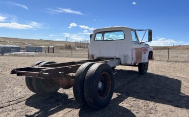 Ford-F-Series-1961-Cab-Chassis-3