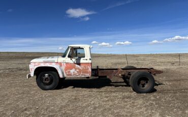 Ford-F-Series-1961-Cab-Chassis-4
