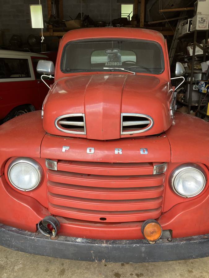 Ford-F1-1948-red-10