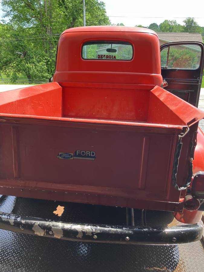 Ford-F1-1948-red-3