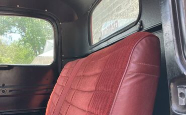 Ford-F1-1948-red-7
