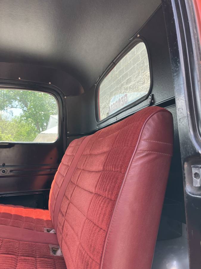 Ford-F1-1948-red-7
