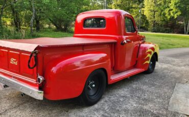 Ford-F1-1949-3