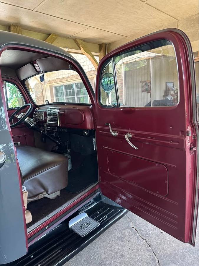 Ford-F1-1950-grey-4
