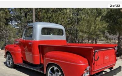 Ford F100  1952 red