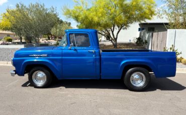 Ford-F100-1960-Pickup-Truck-2
