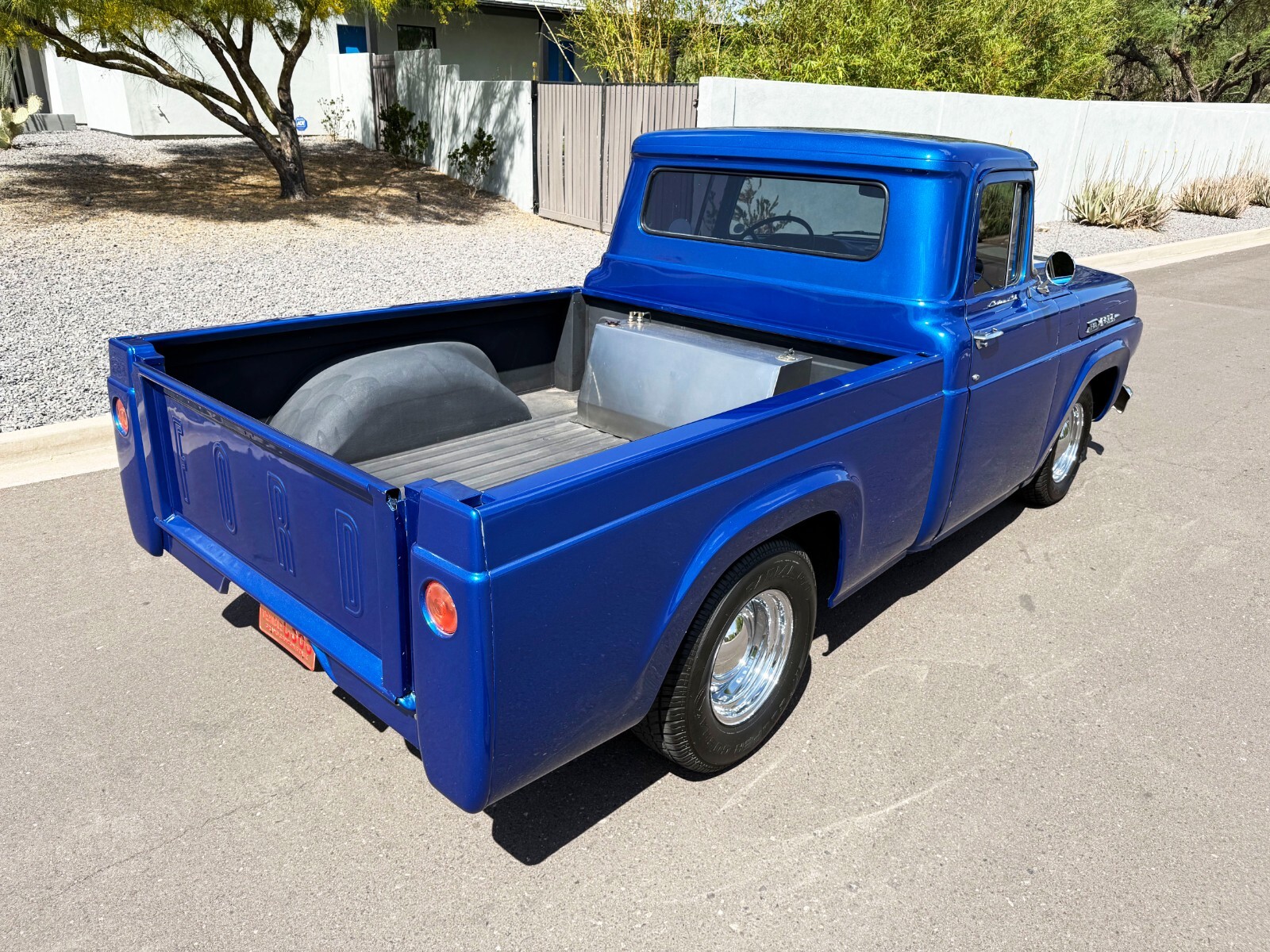 Ford-F100-1960-Pickup-Truck-9