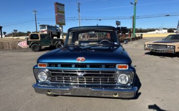 Ford-F100-1966-Pickup-Truck-1