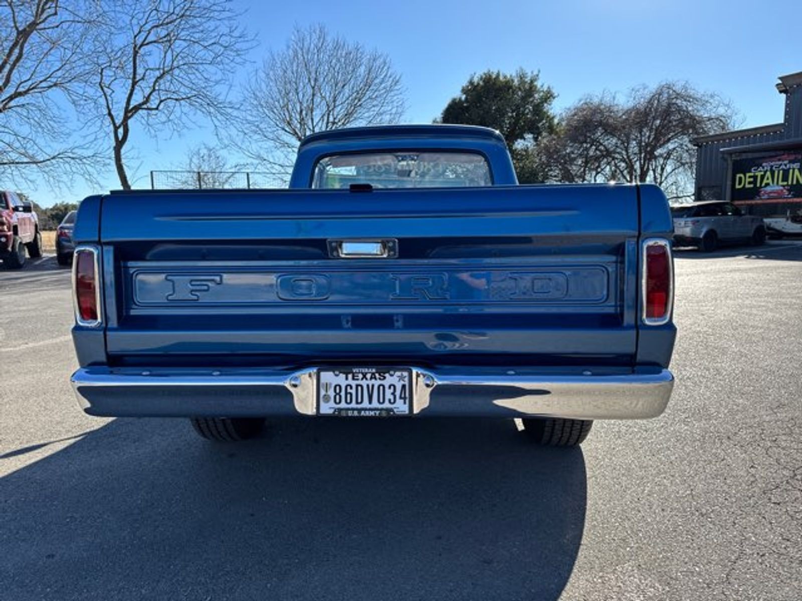Ford-F100-1966-Pickup-Truck-3