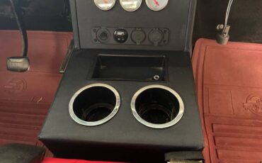 Ford-F100-1966-custom-23