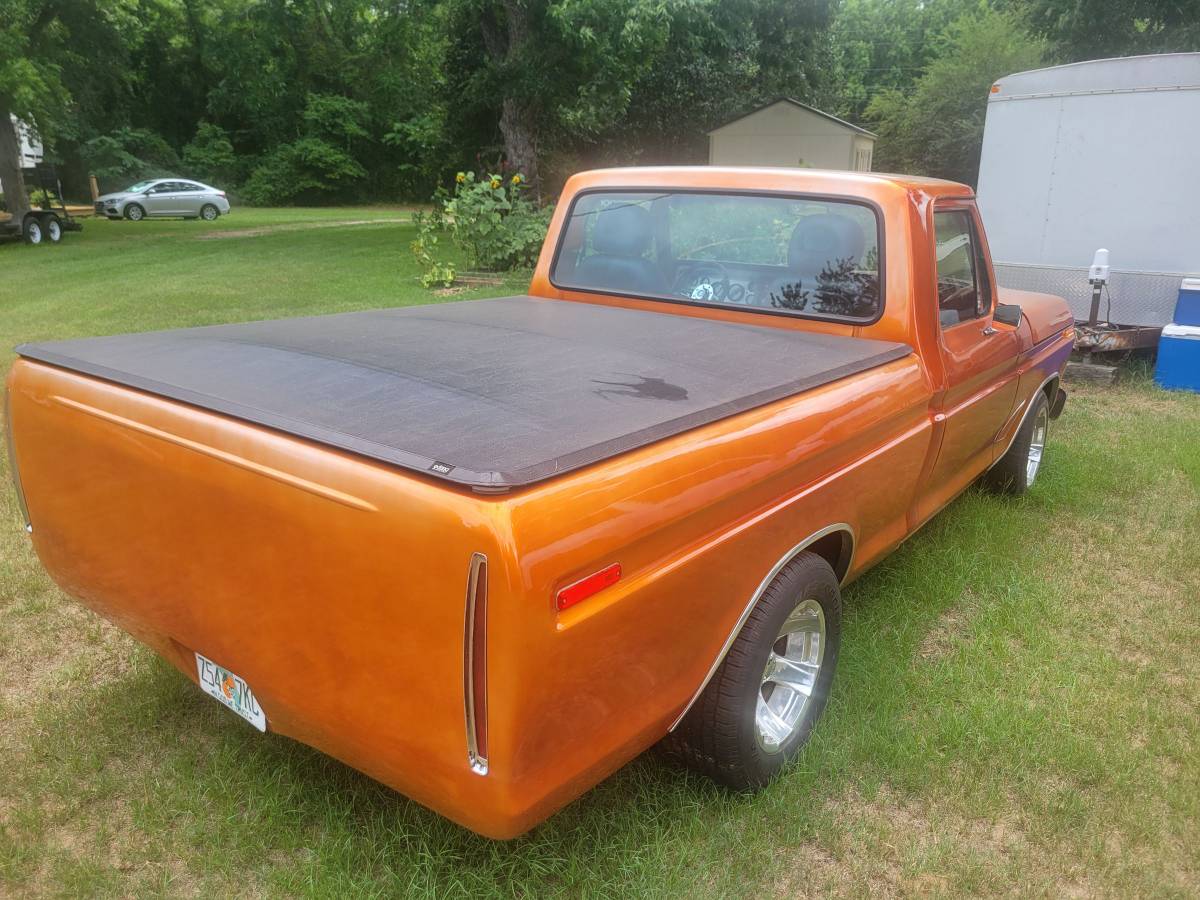 Ford-F100-1977-orange-3