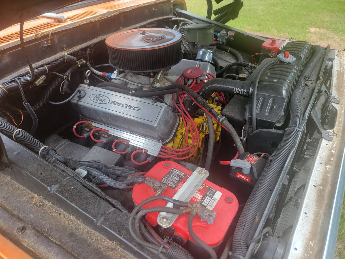 Ford-F100-1977-orange-5