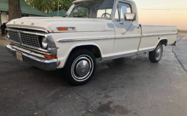 Ford-F100-custom-1970-white-1