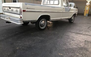 Ford-F100-custom-1970-white-5