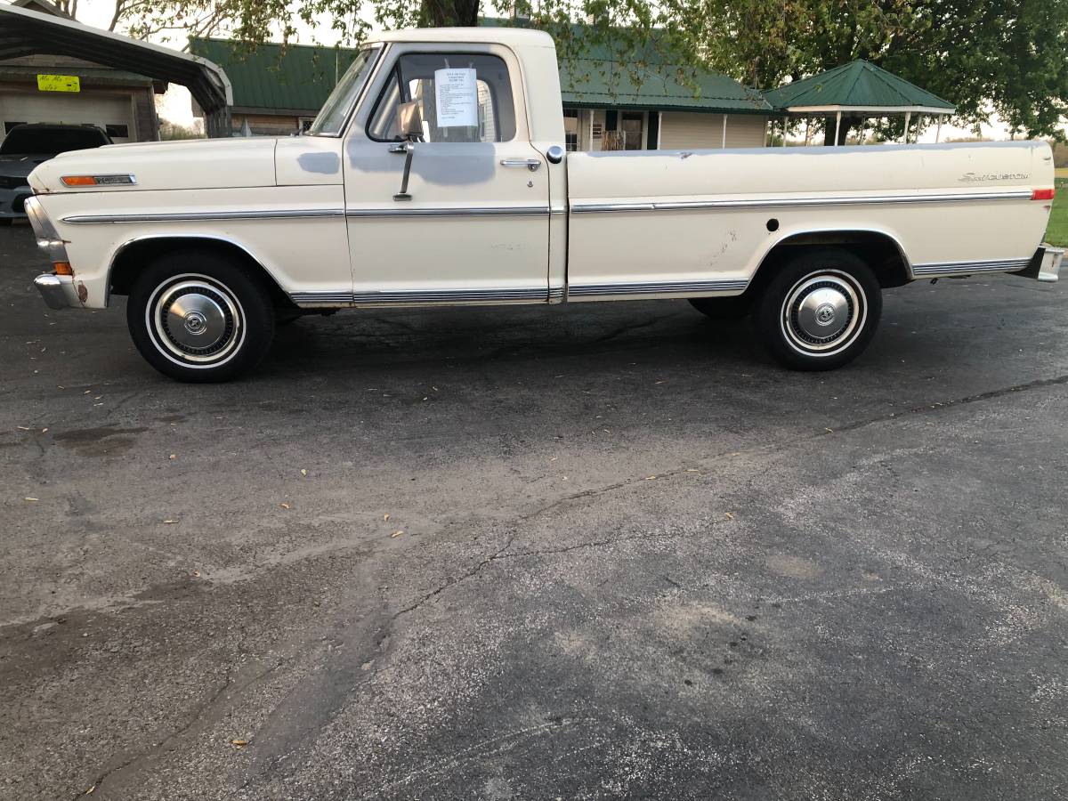 Ford-F100-custom-1970-white