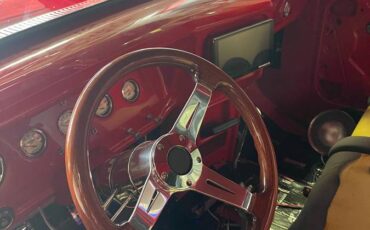 Ford-F100-custom-1972-red-4