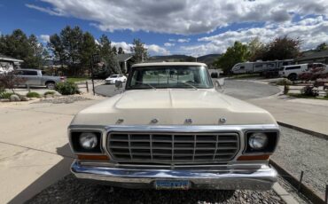 Ford-F100-custom-1979-custom-2