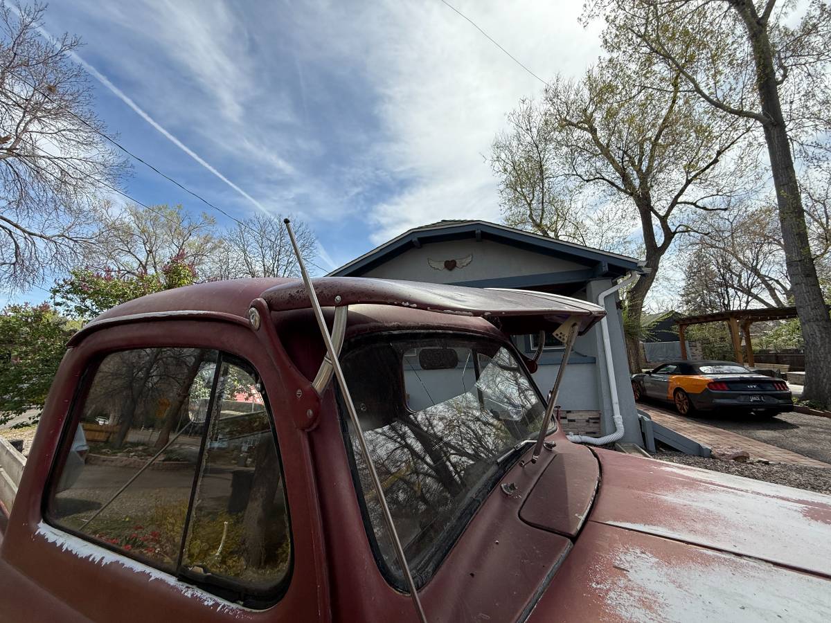 Ford-F100-pickup-1950-red-1