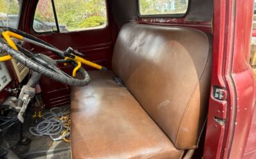 Ford-F100-pickup-1950-red-16