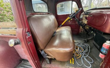 Ford-F100-pickup-1950-red-17