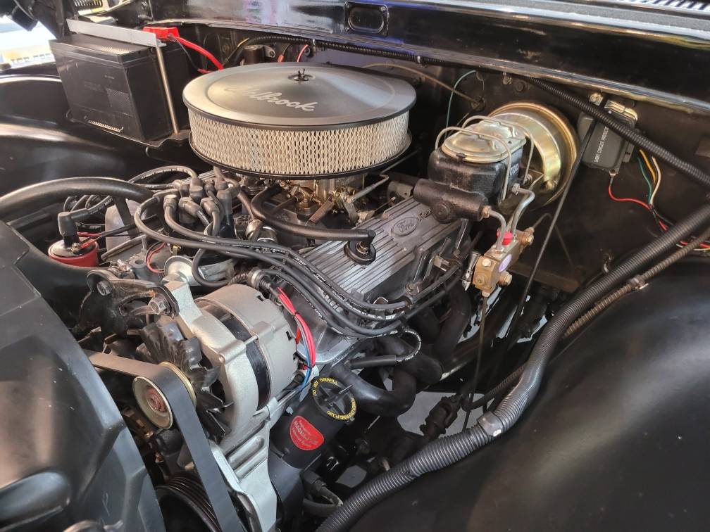 Ford-F100-pickup-1964-black-10