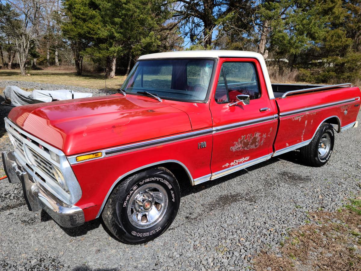 Ford-F100-ranger-1973-red-1