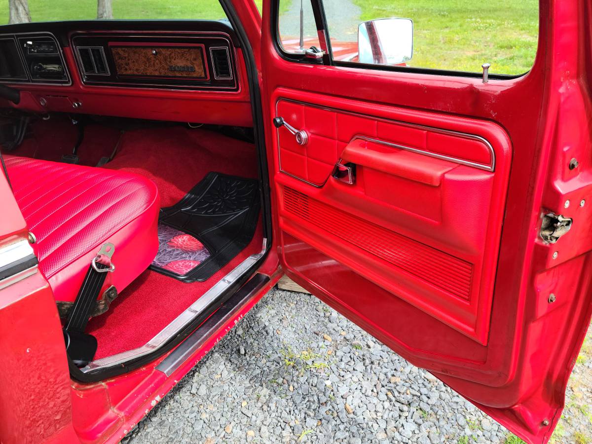 Ford-F100-ranger-1973-red-12