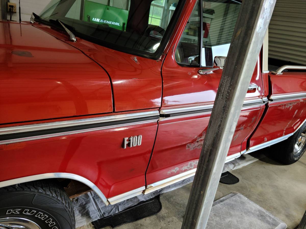 Ford-F100-ranger-1973-red-9