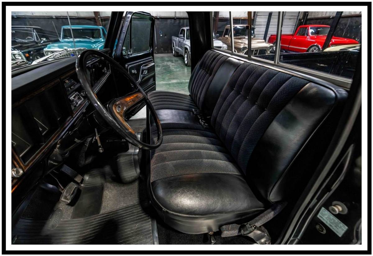 Ford-F100-ranger-xlt-swb-1973-black-2