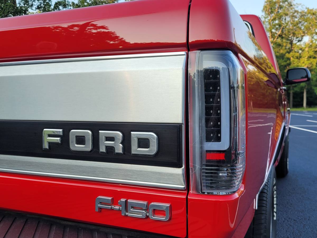 Ford-F150-lariat-1991-red-5