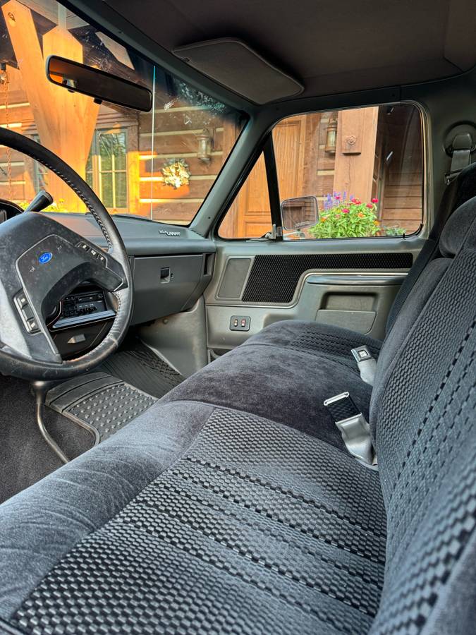 Ford-F150-lariat-xlt-1991-black-5