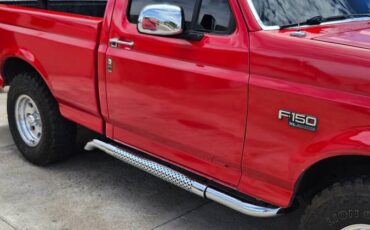 Ford-F150-regular-cab-xl-pickup-1992-red-1