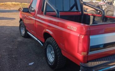 Ford-F150-regular-cab-xl-pickup-1992-red-7