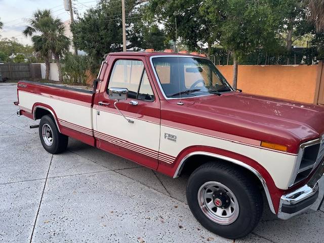 Ford-F150-xlt-1985-red-1
