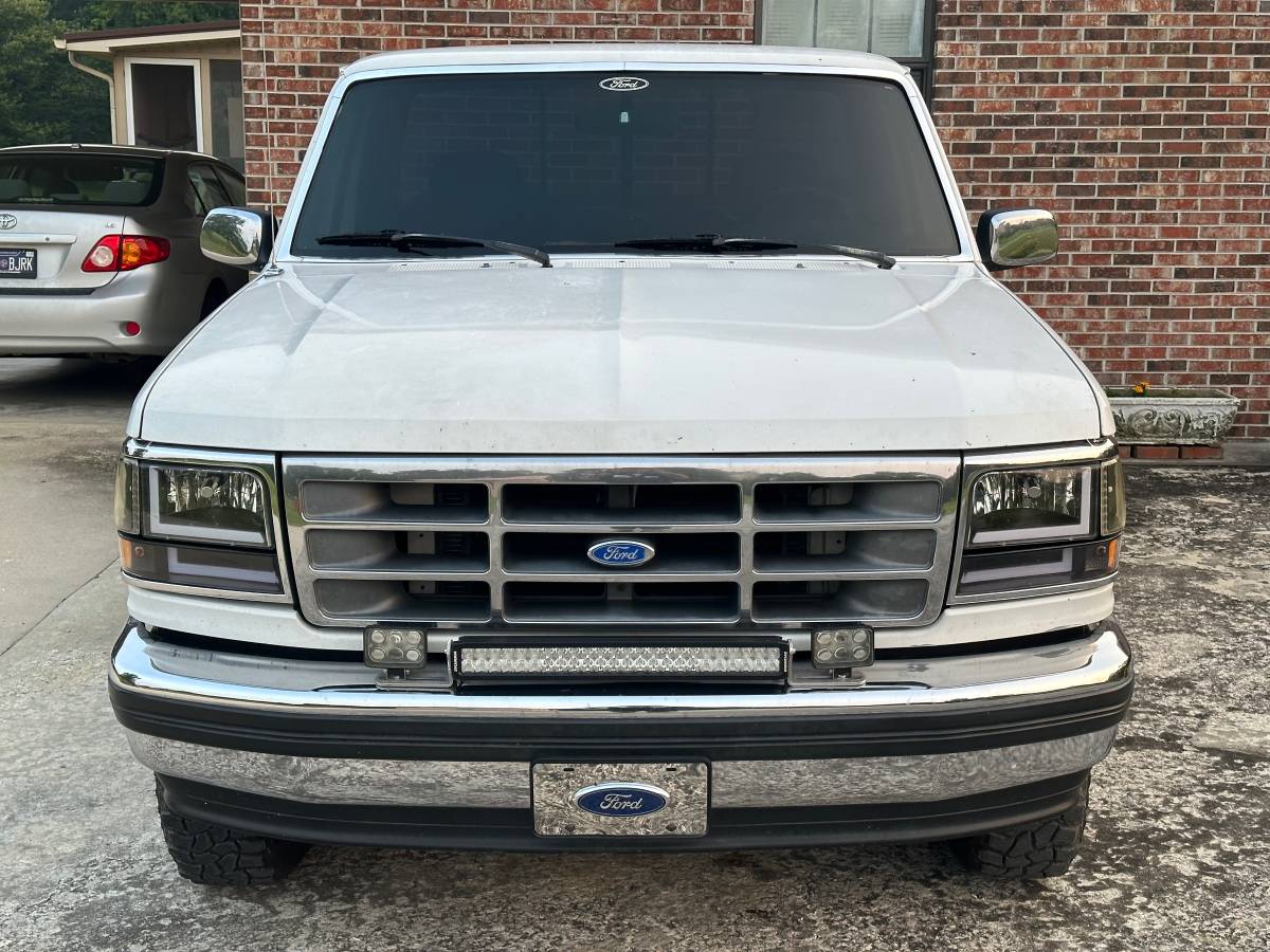 Ford-F150-xlt-4-x-4-1993-white-4