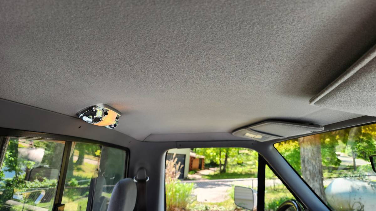 Ford-F150-xlt-4x4-1994-white-2
