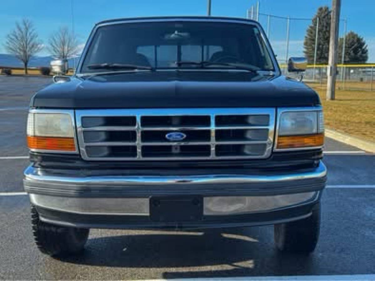 Ford-F150-xlt-supercab-1992-black-2