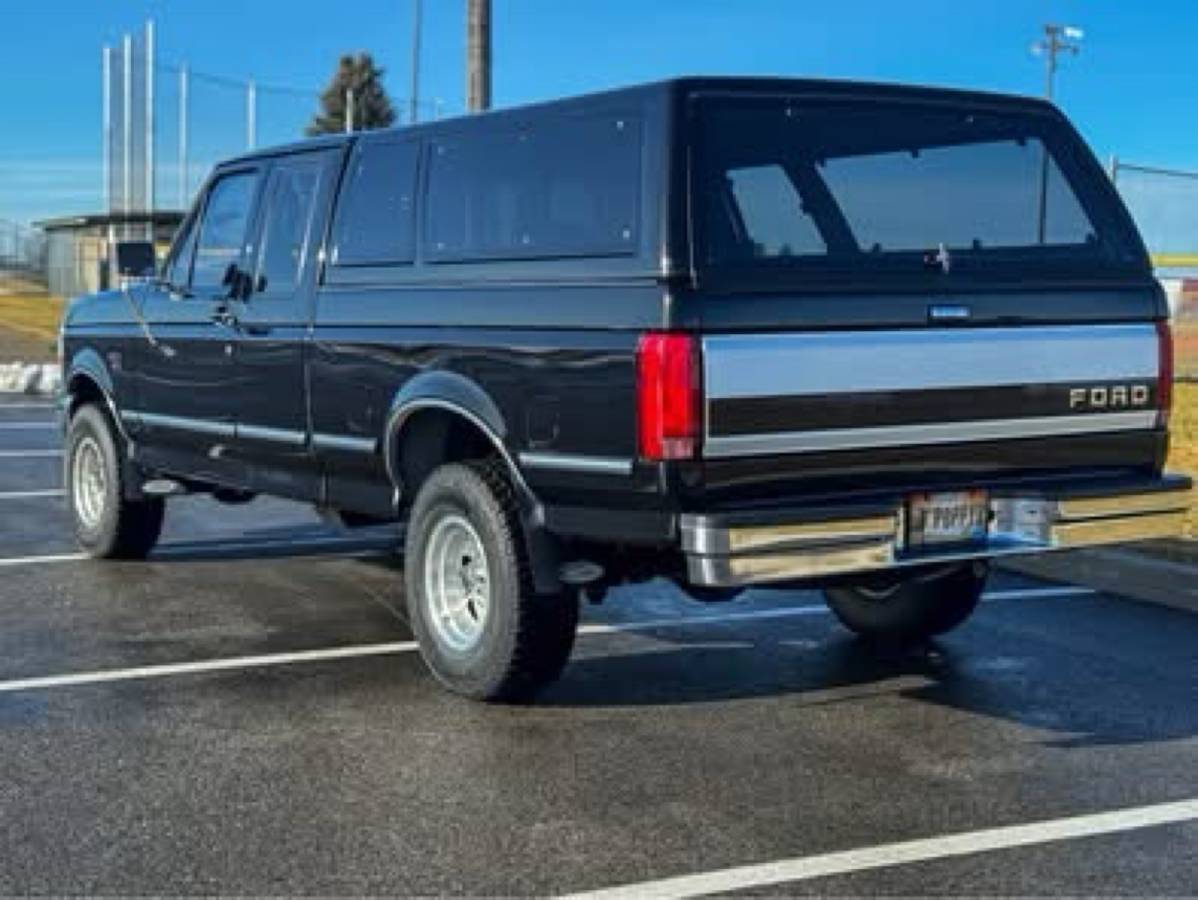 Ford-F150-xlt-supercab-1992-black-5