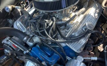 Ford-F250-1968-white-11