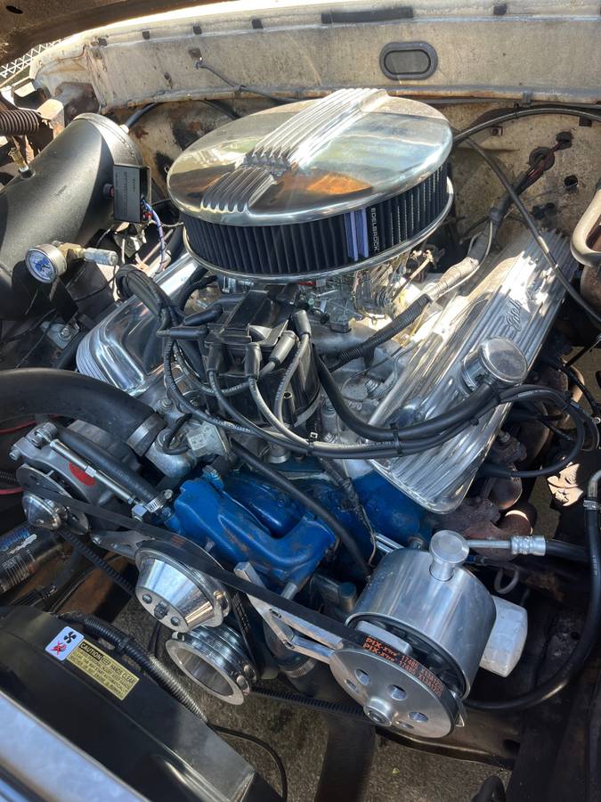 Ford-F250-1968-white-11